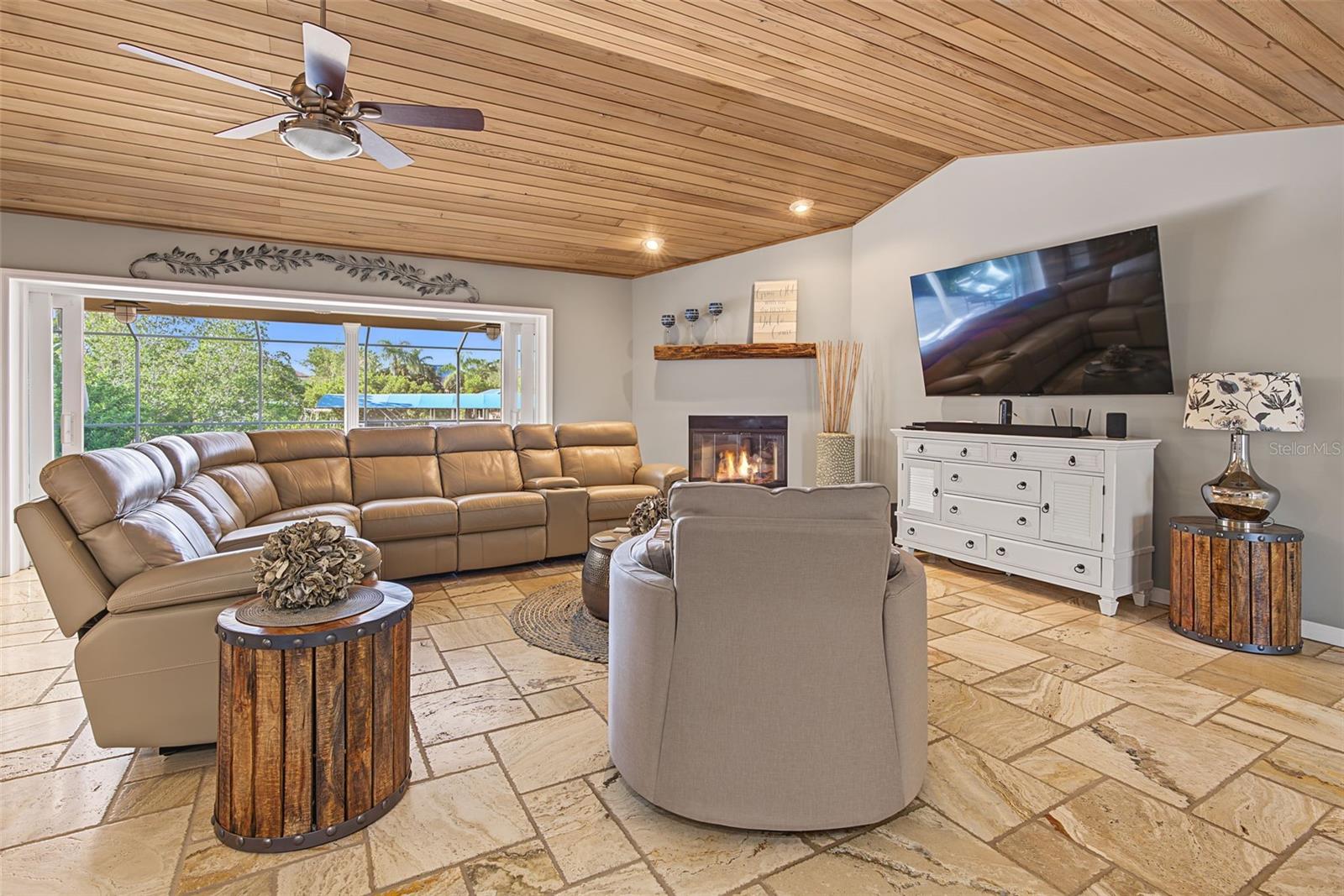 6604 BLACKFIN WAY