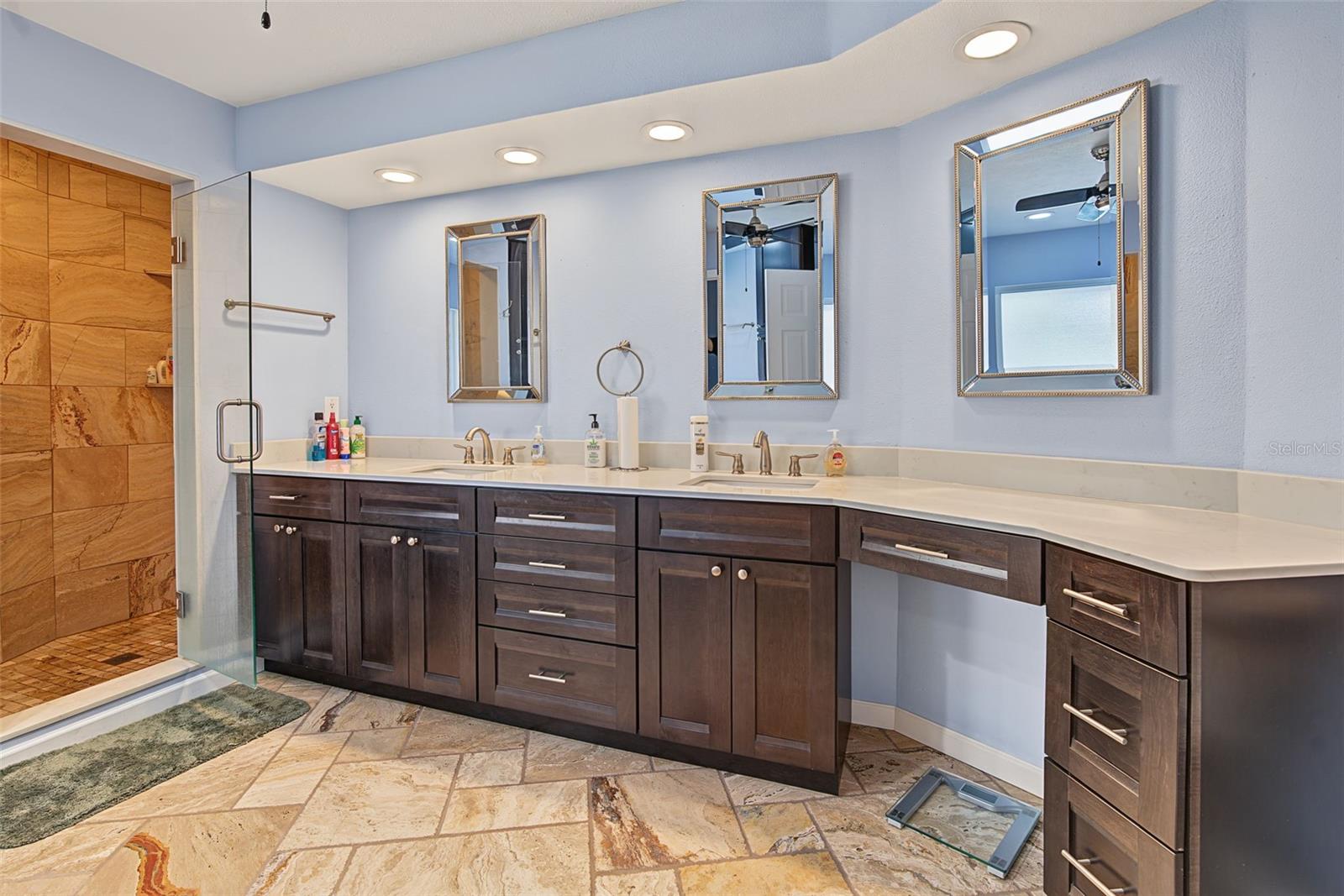 6604 BLACKFIN WAY