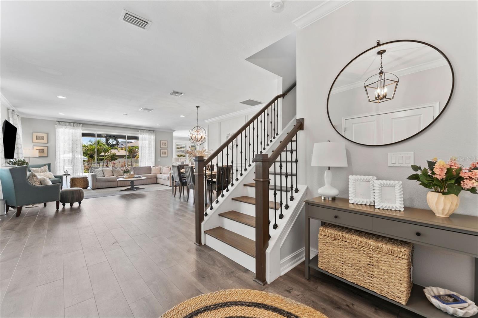 8010 RED ORCHARD CT