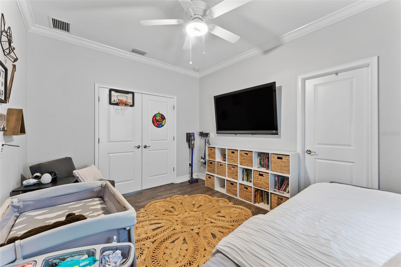8010 RED ORCHARD CT
