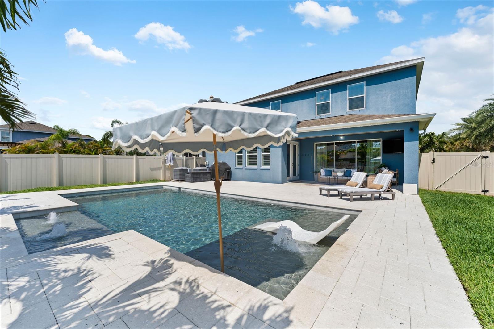 8010 RED ORCHARD CT