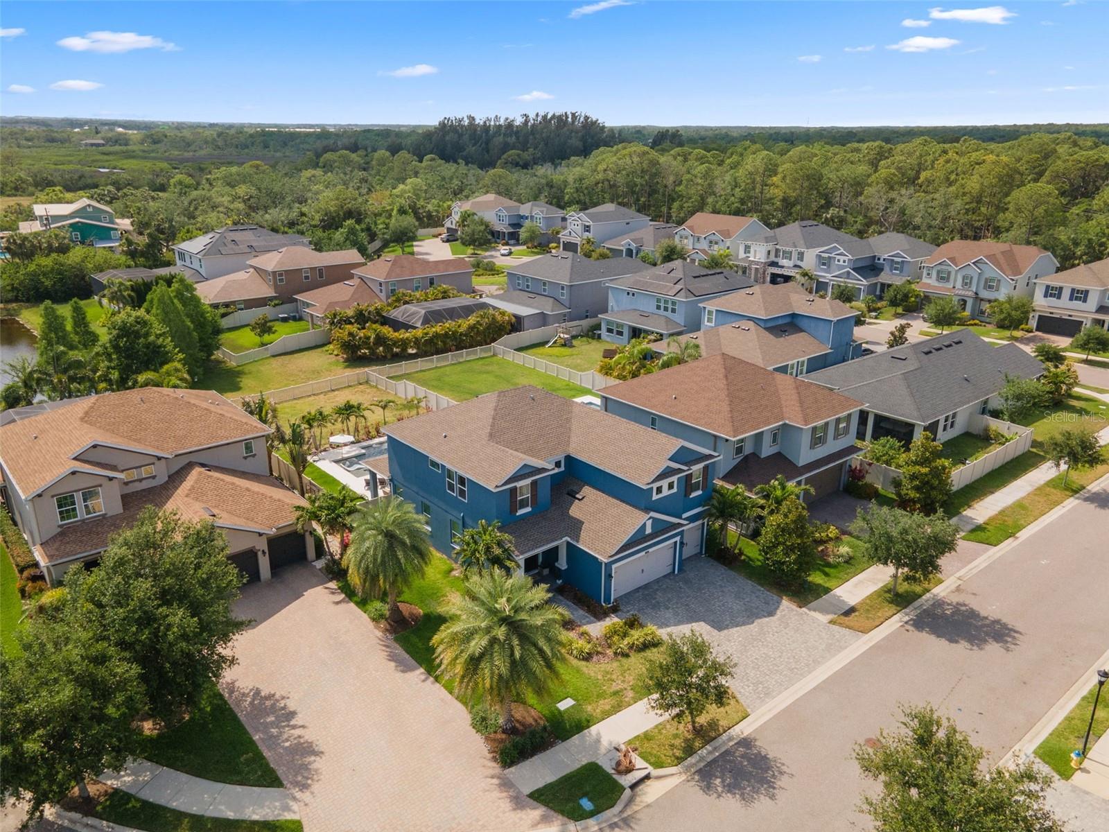 8010 RED ORCHARD CT