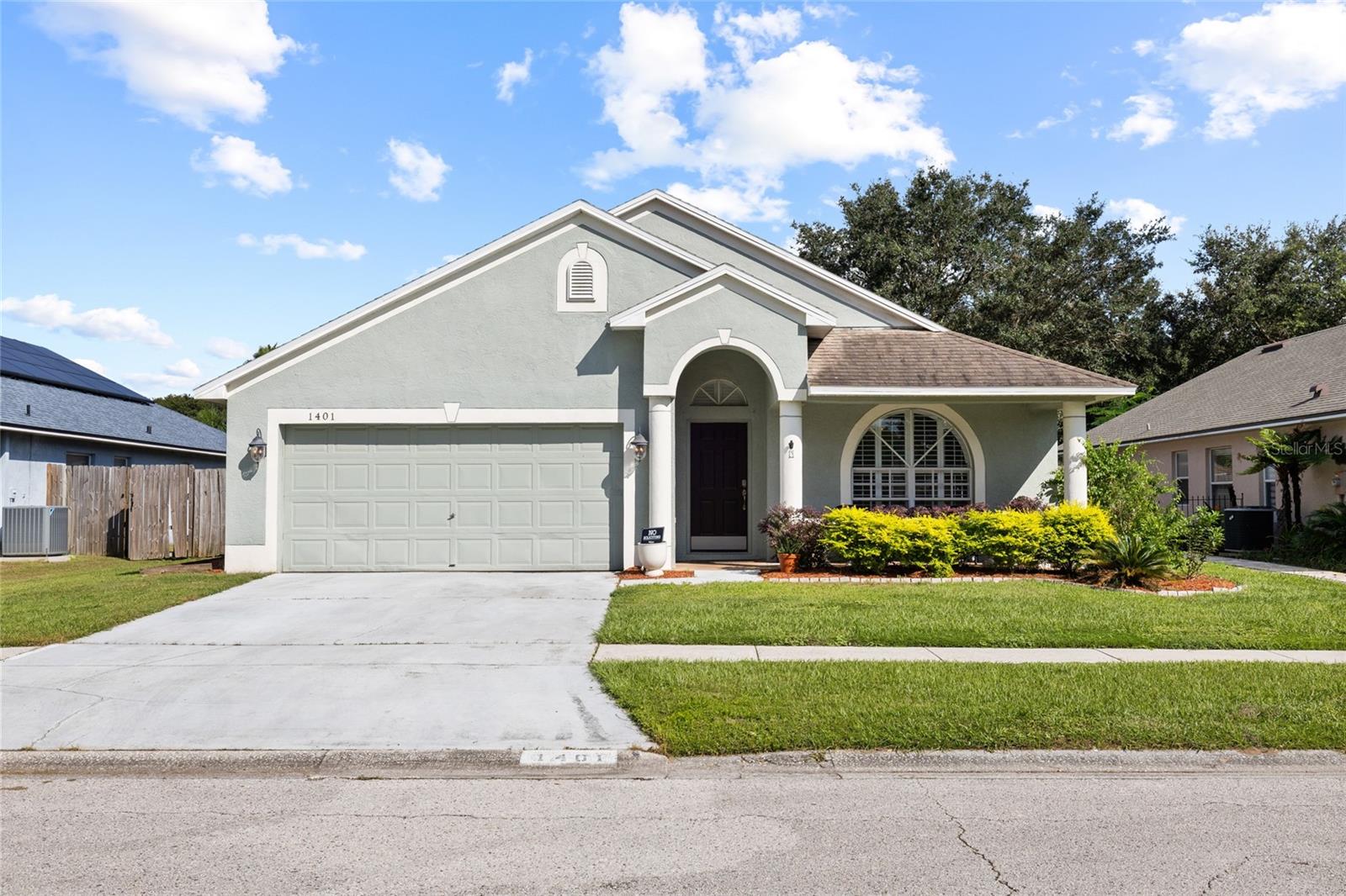 1401 LAKE SHORE RANCH DR