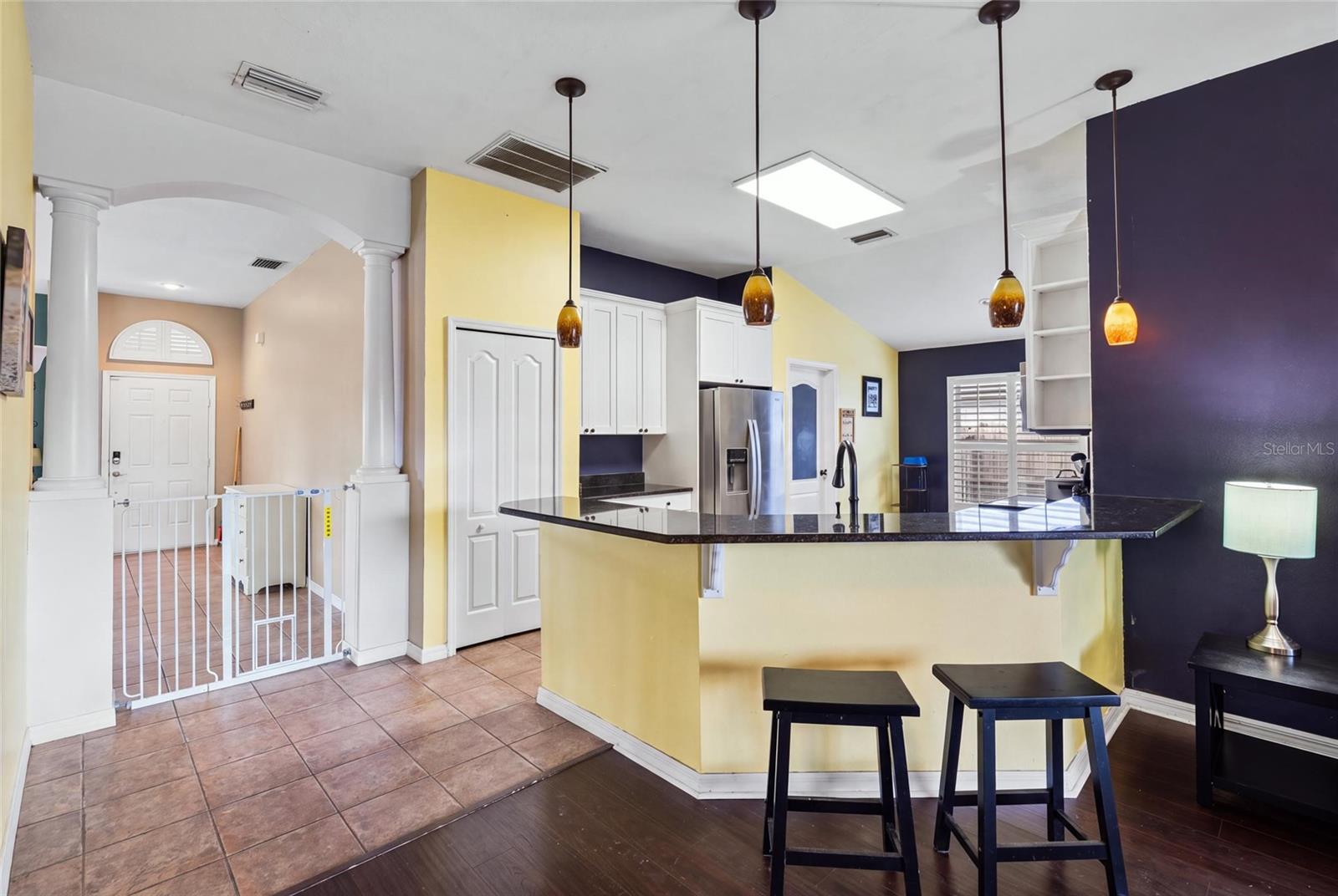 1401 LAKE SHORE RANCH DR