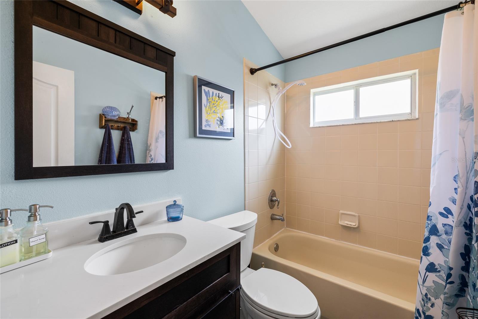 1401 LAKE SHORE RANCH DR