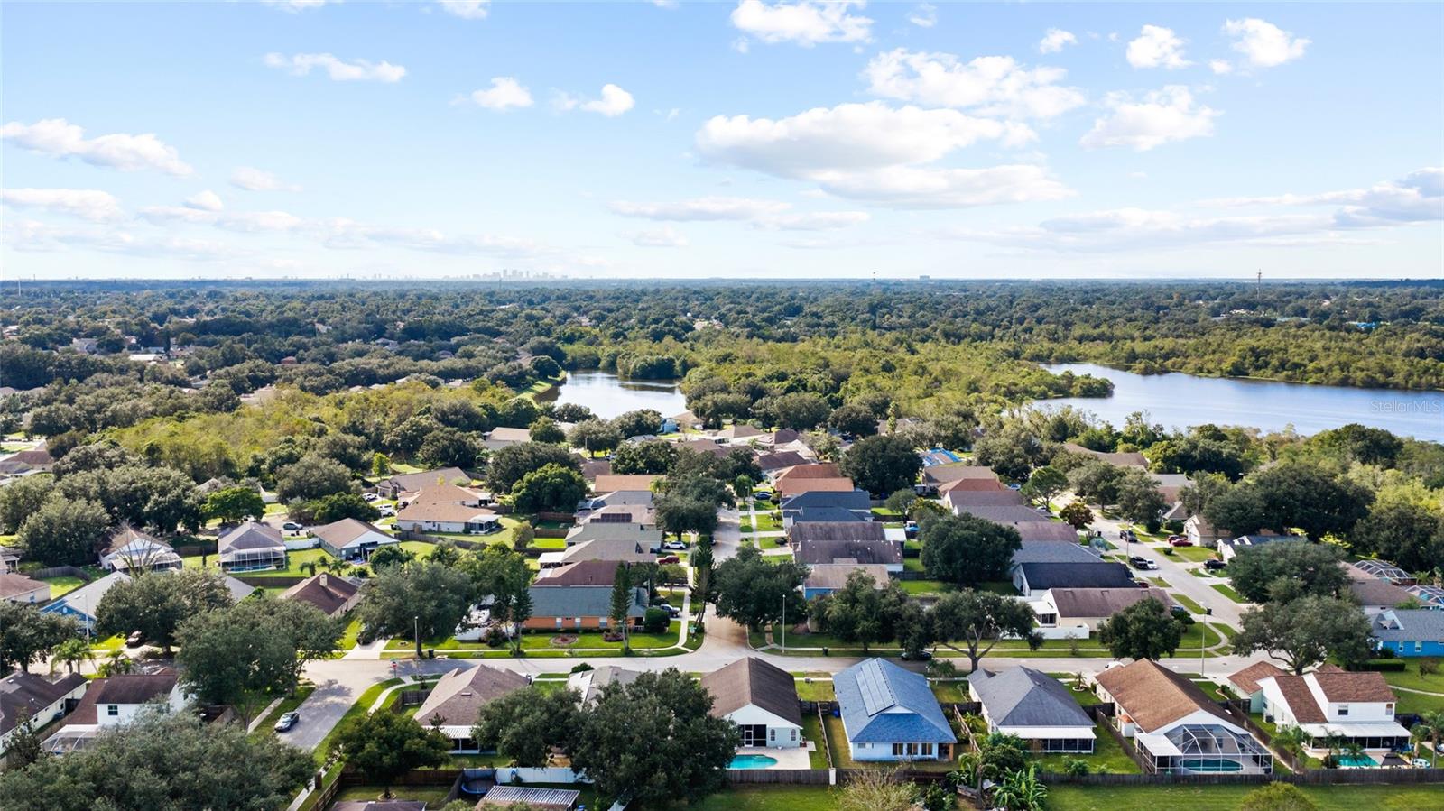 1401 LAKE SHORE RANCH DR
