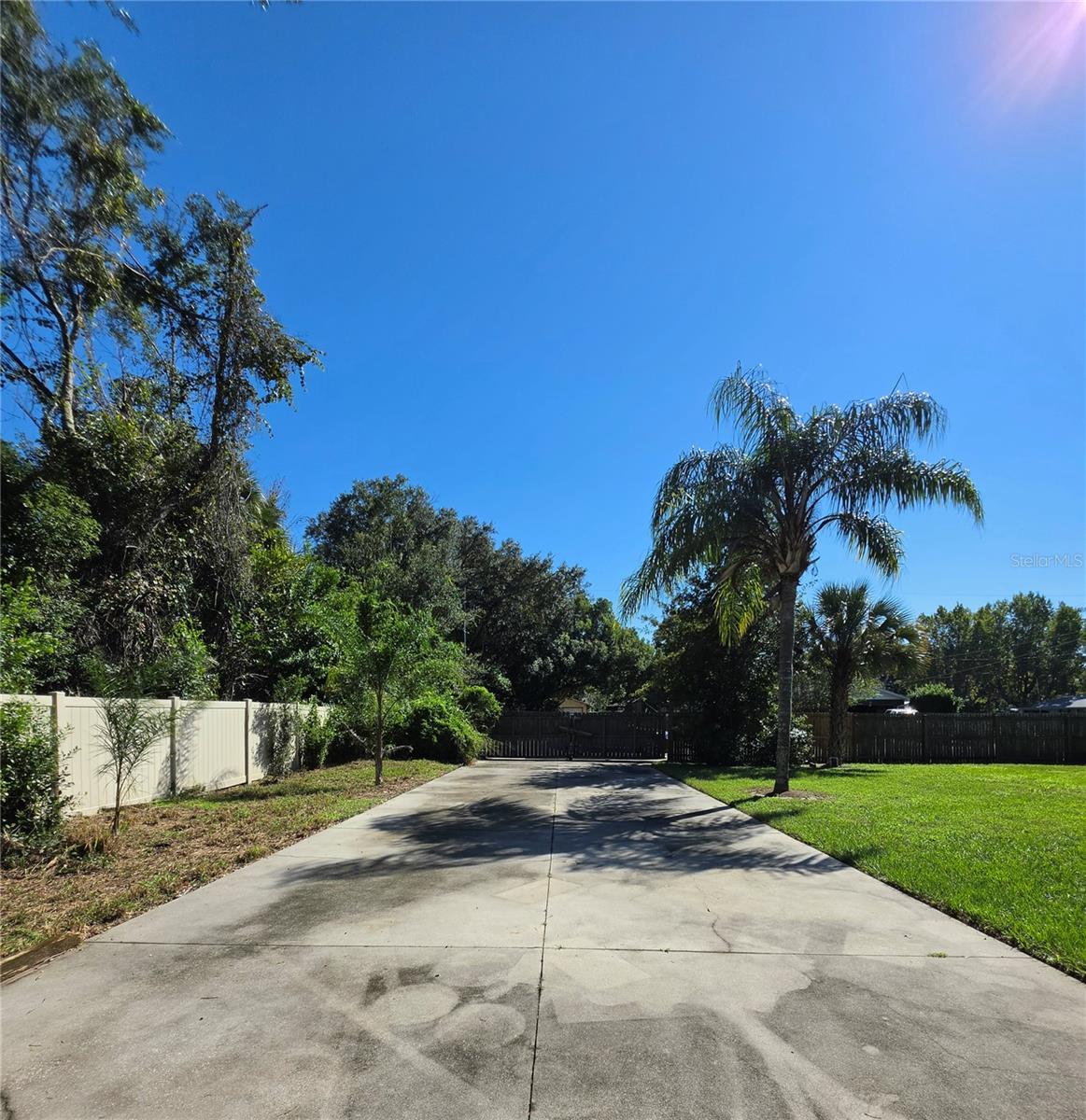 17001 MELBA LN