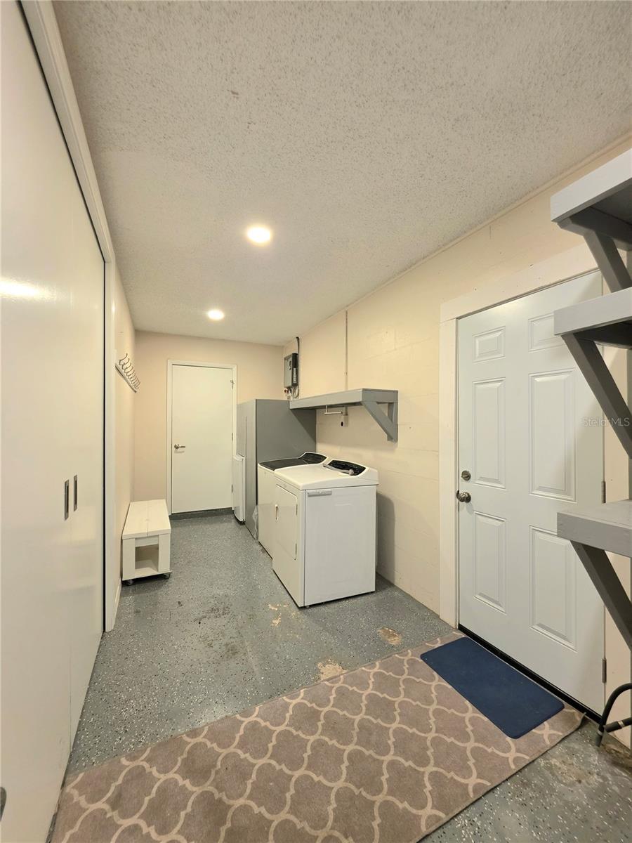 17001 MELBA LN