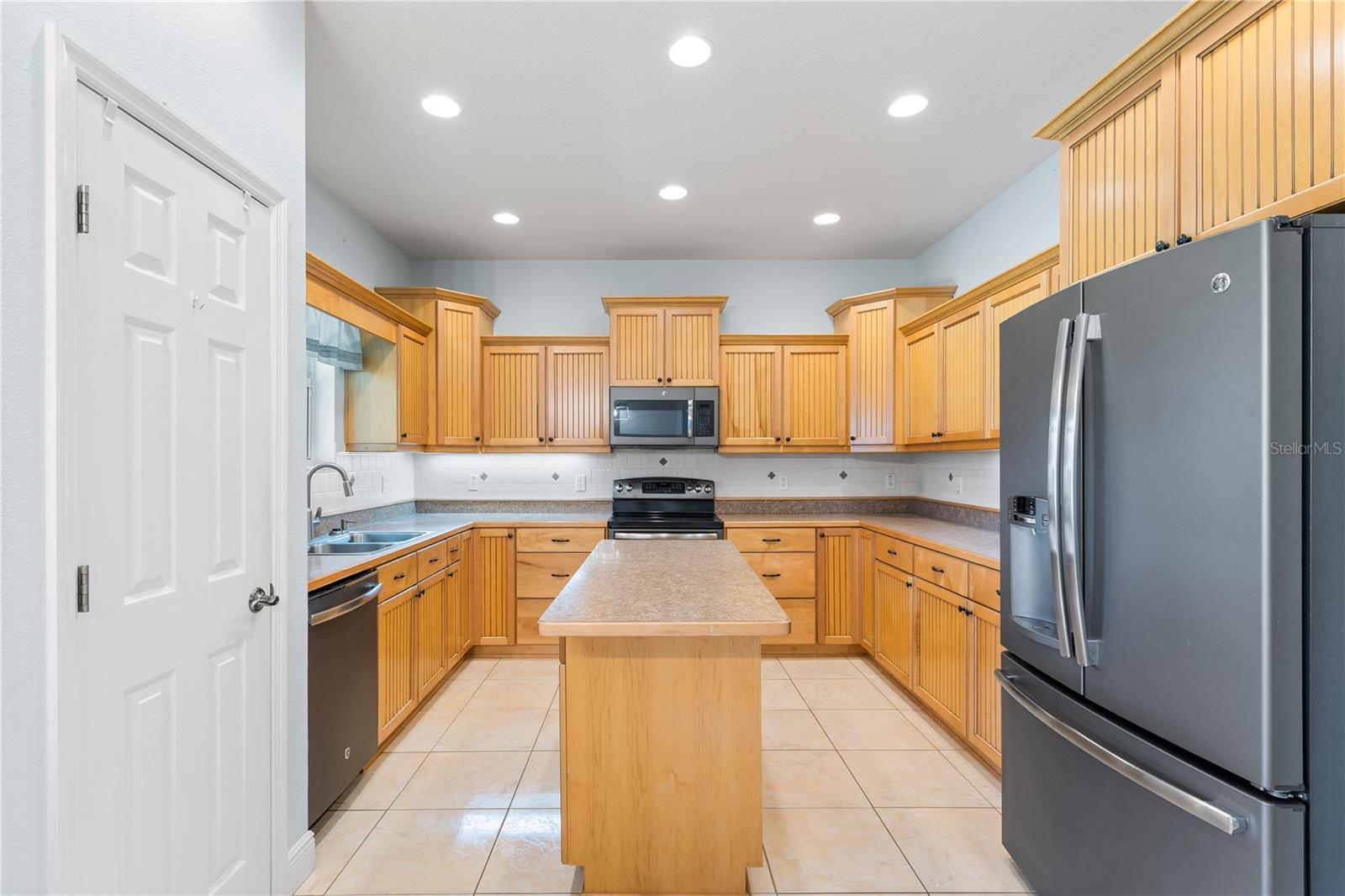 6514 LAKE IRENE DR