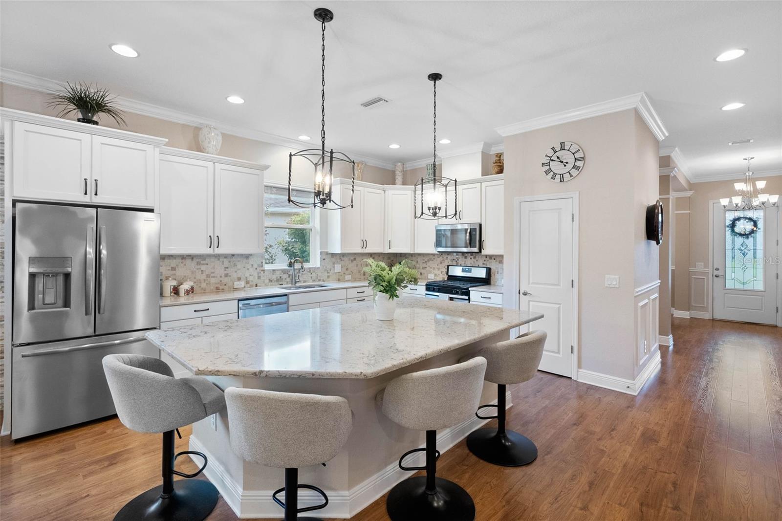 2749 VERONA LN
