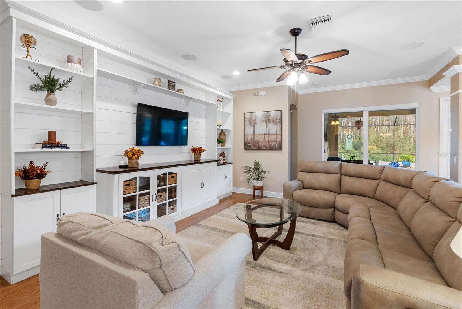 2749 VERONA LN