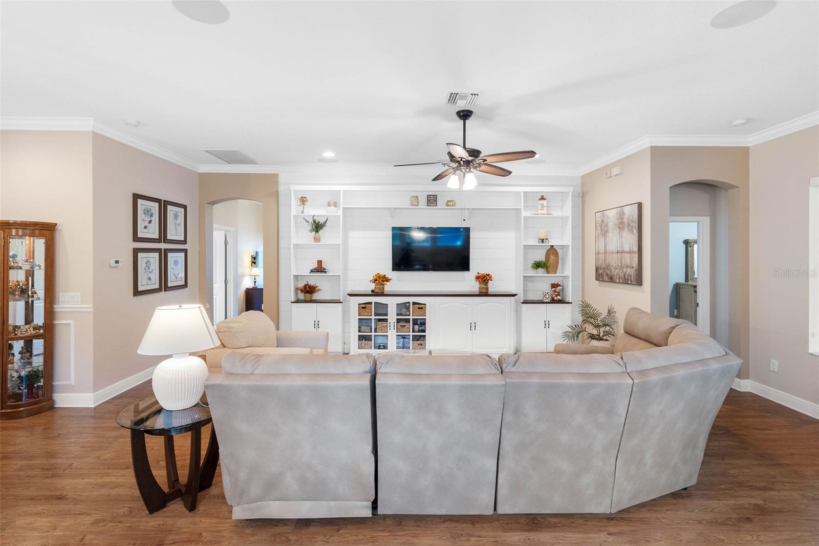 2749 VERONA LN