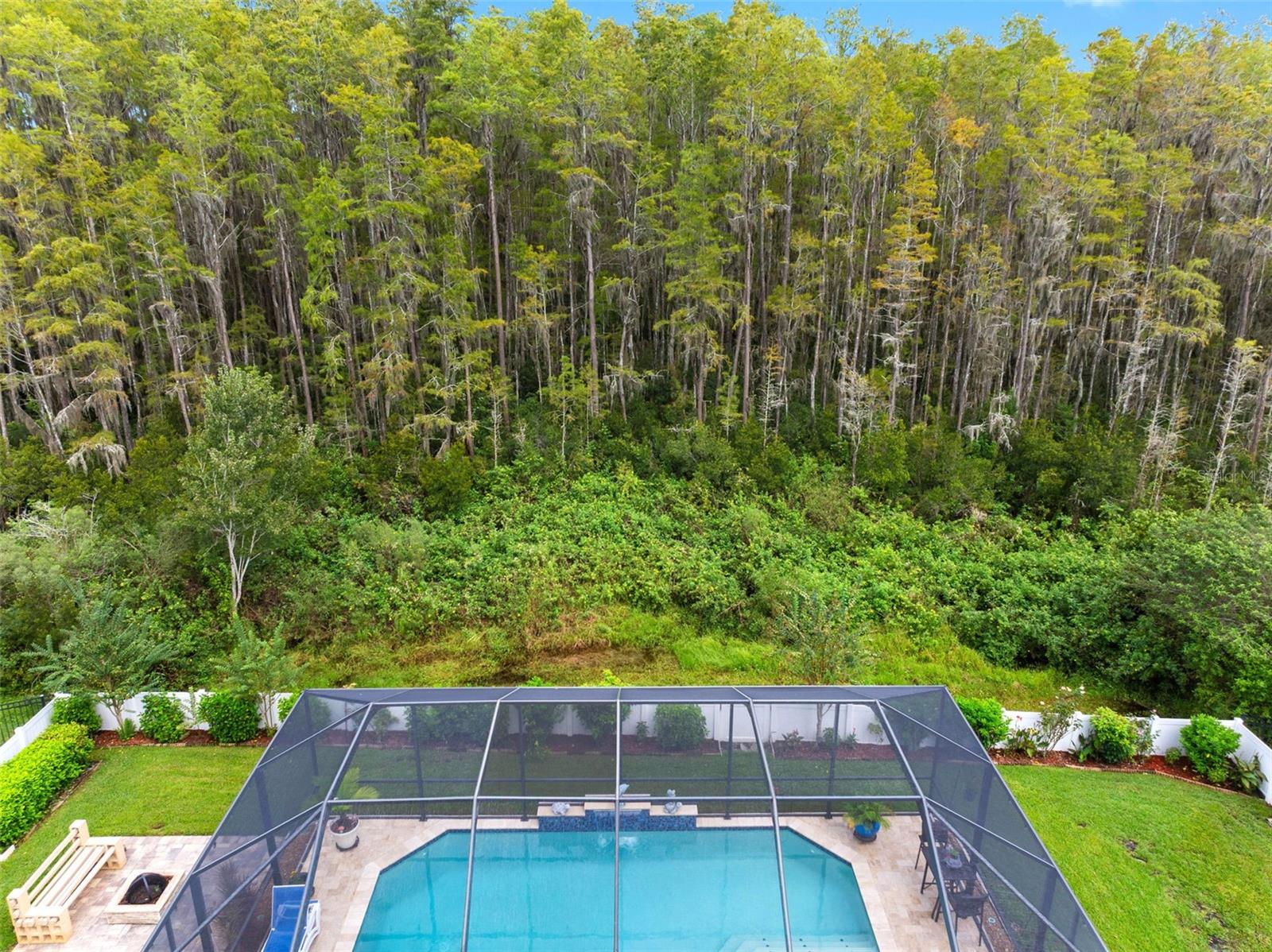 2749 VERONA LN