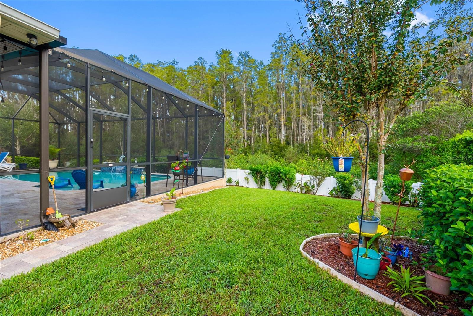 2749 VERONA LN