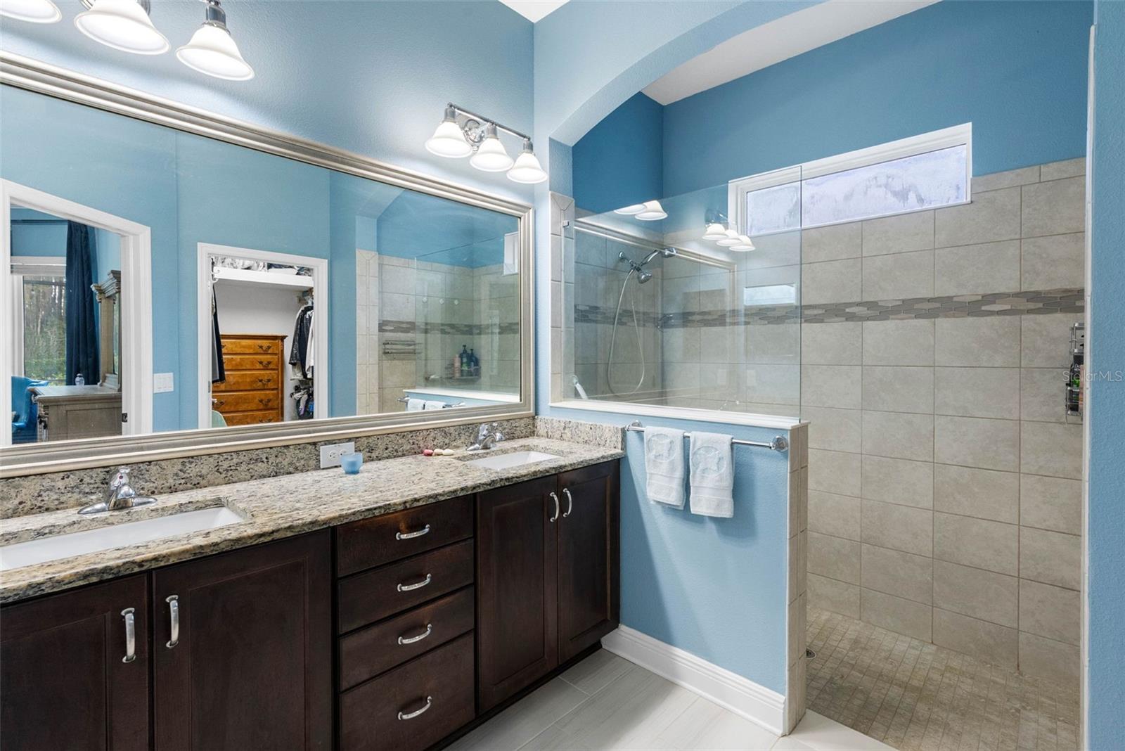 2749 VERONA LN