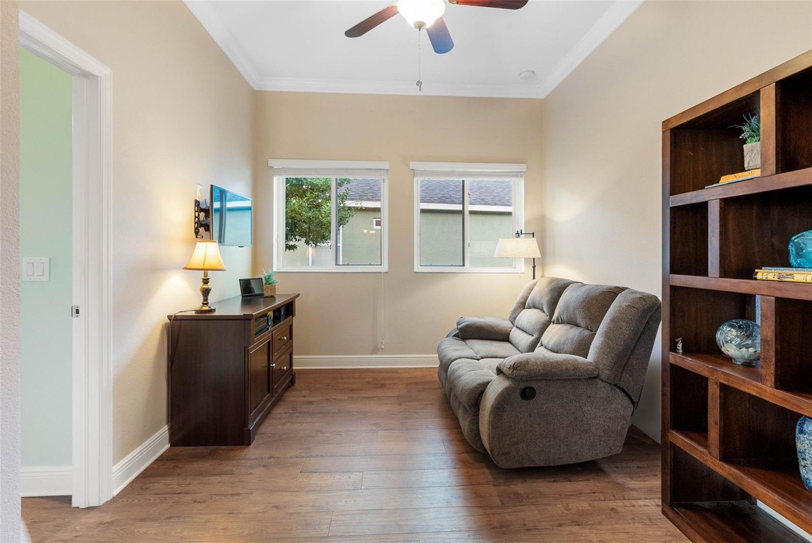 2749 VERONA LN