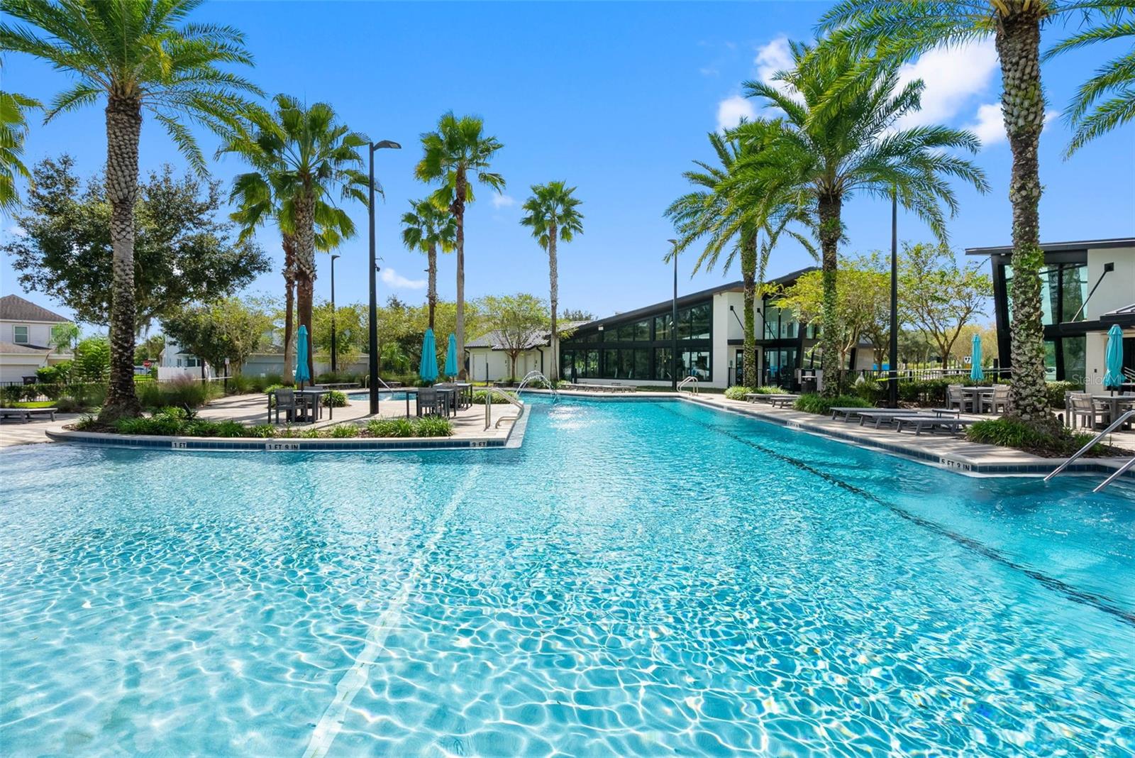 2749 VERONA LN