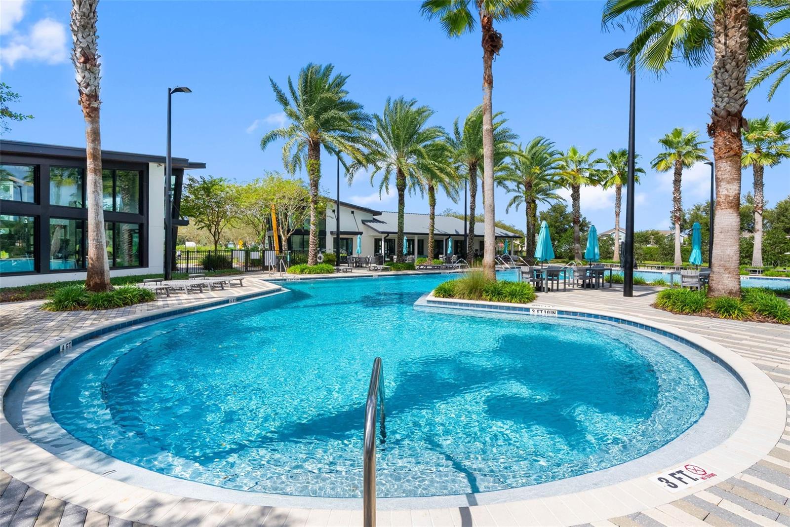 2749 VERONA LN