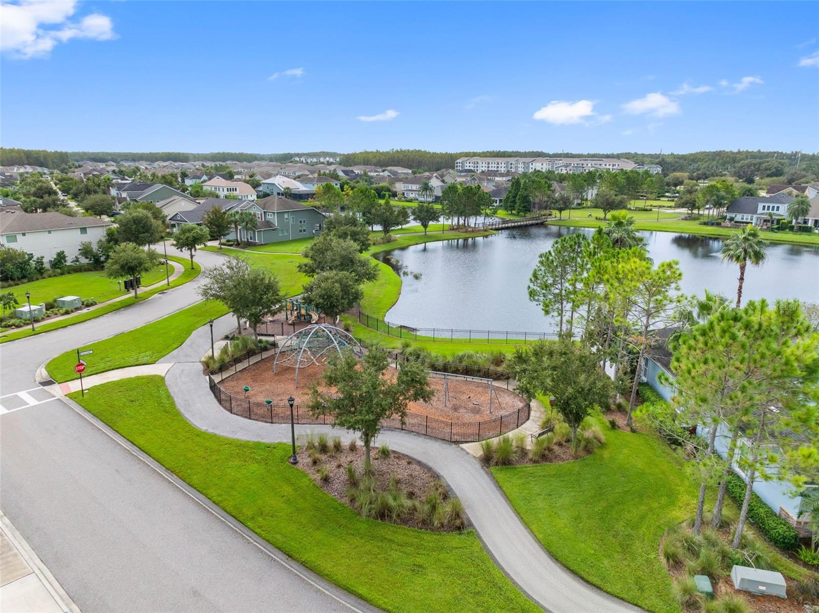 2749 VERONA LN