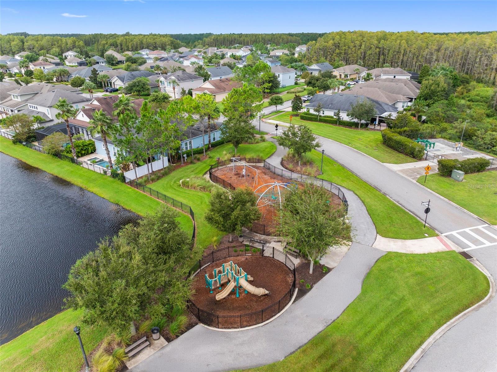2749 VERONA LN