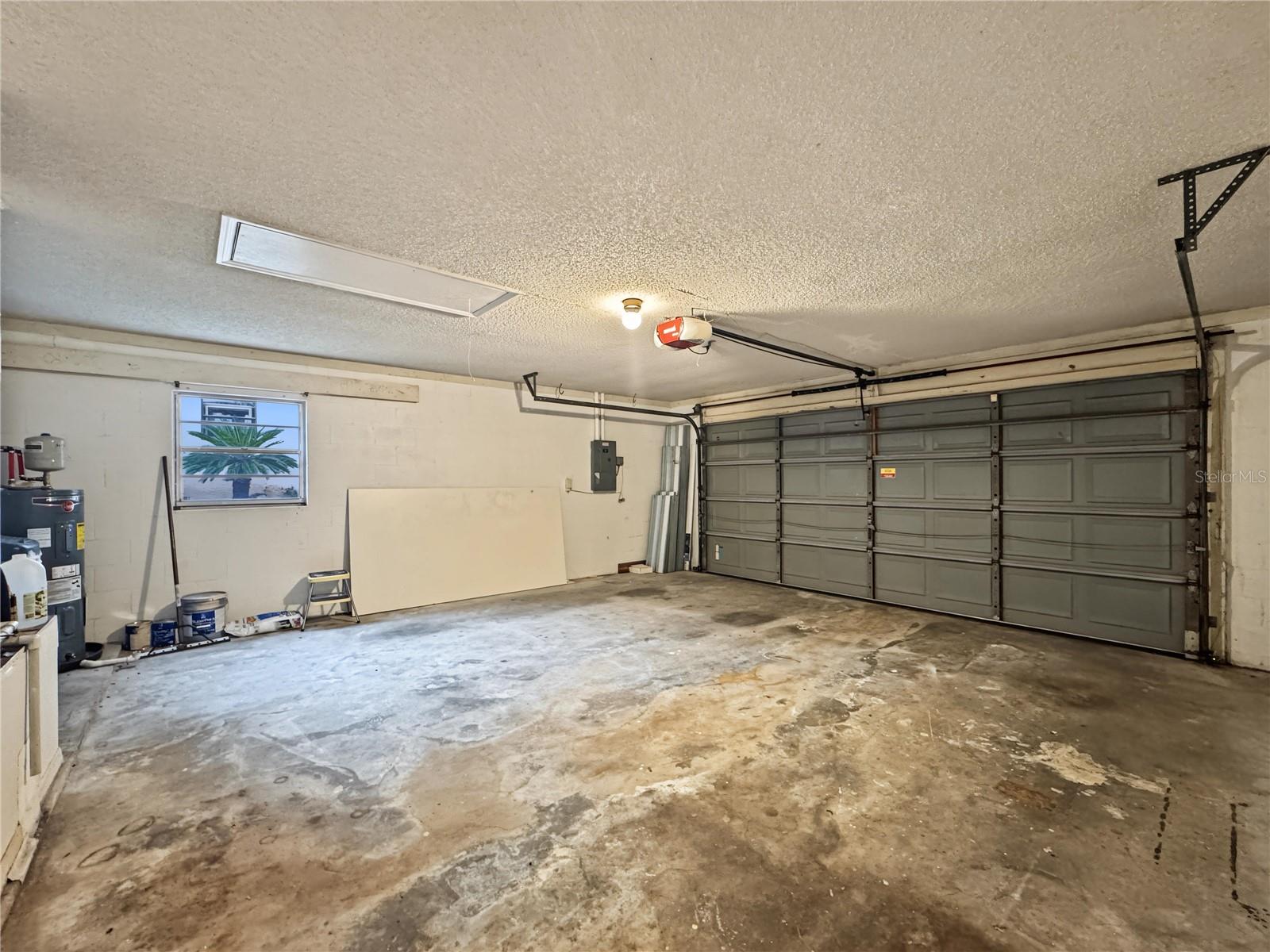 2510 BRIMHOLLOW DR
