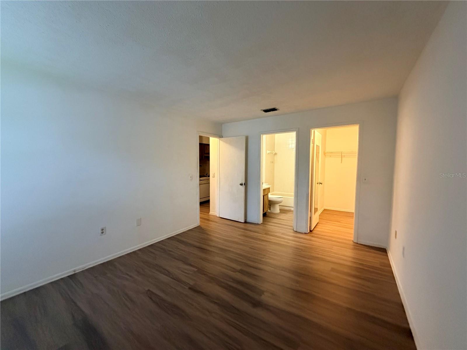 14319 HANGING MOSS CIR #201