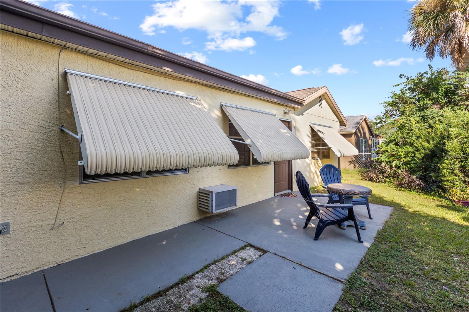 7418 RIVERBANK DR