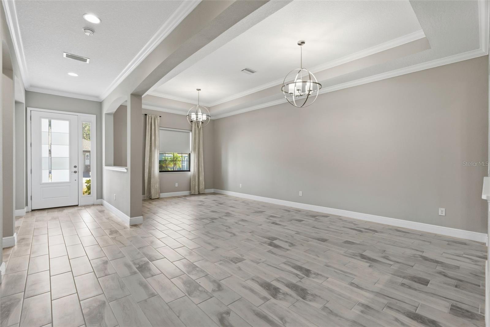 814 TIRANO WAY