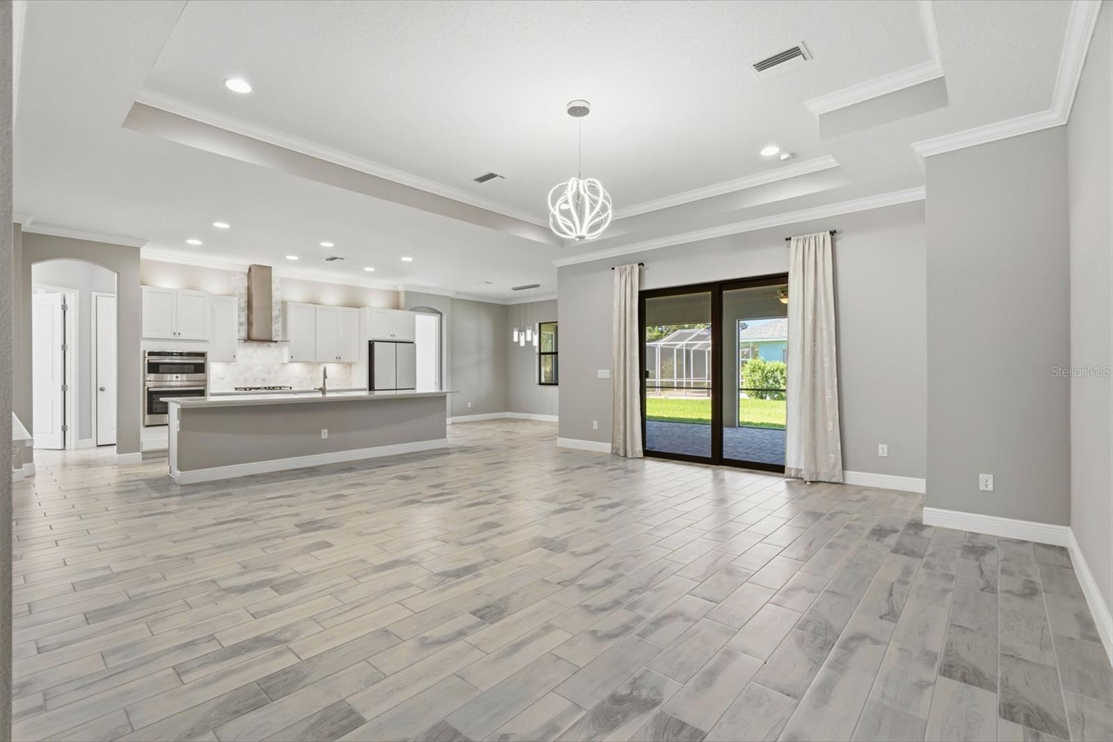 814 TIRANO WAY