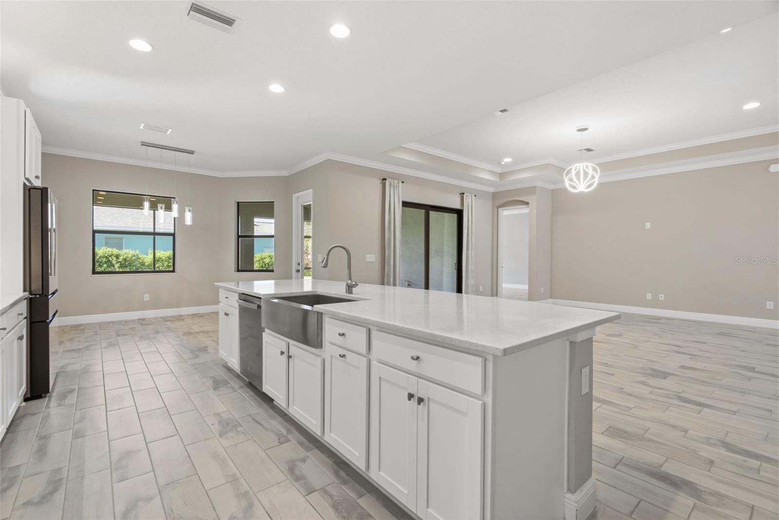 814 TIRANO WAY