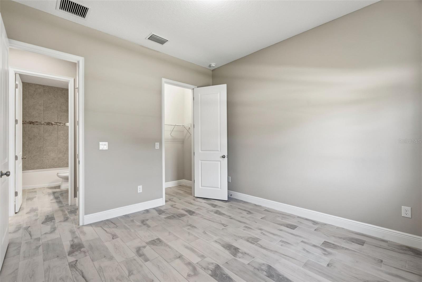 814 TIRANO WAY