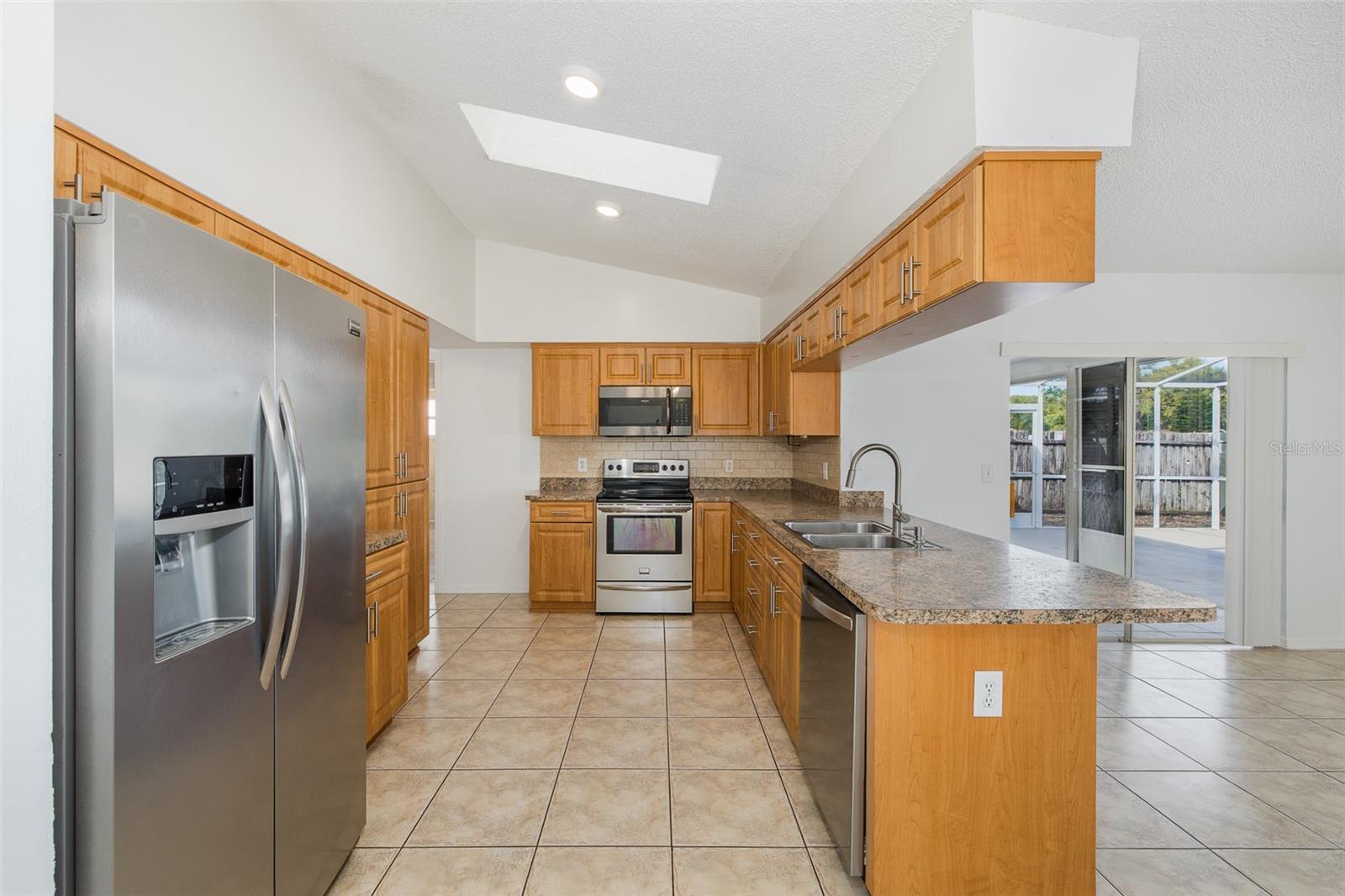 8231 MATTHEW DR