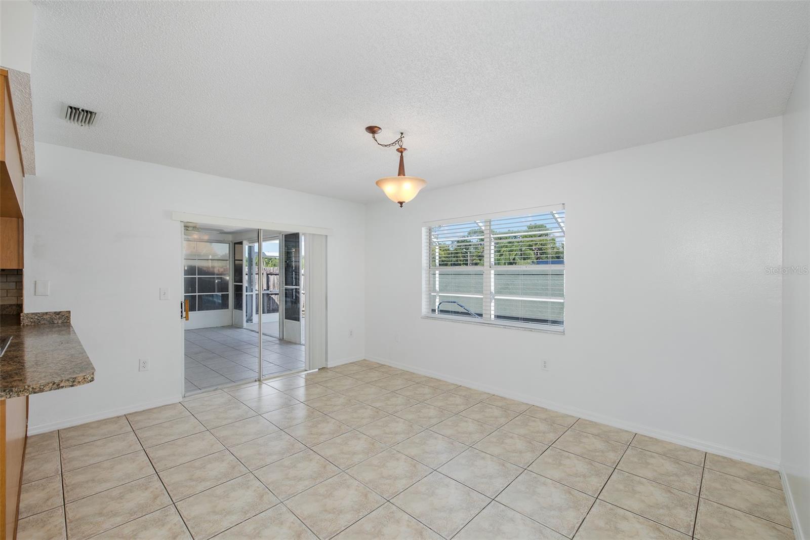 8231 MATTHEW DR