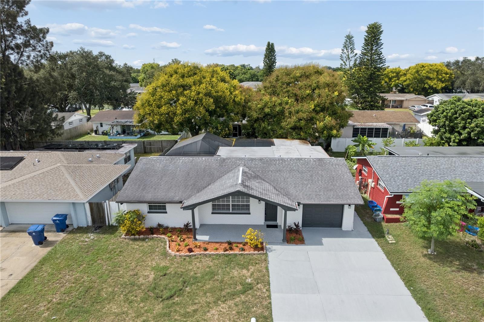 8811 LIDO LN