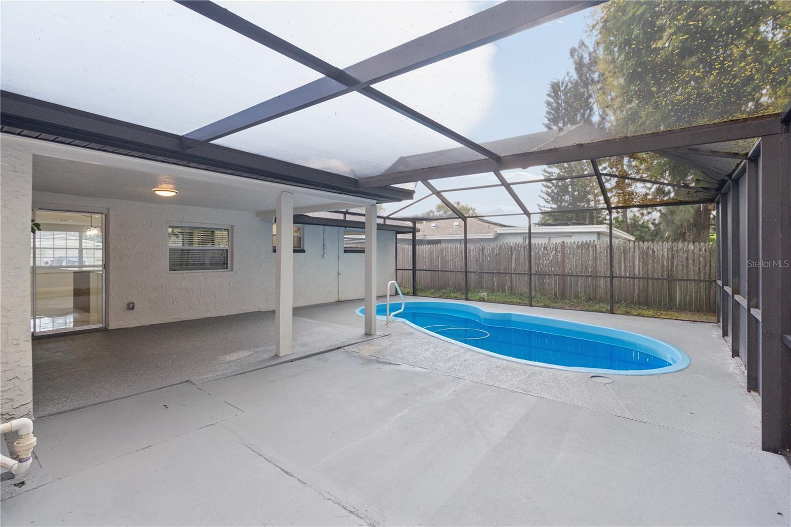 8811 LIDO LN