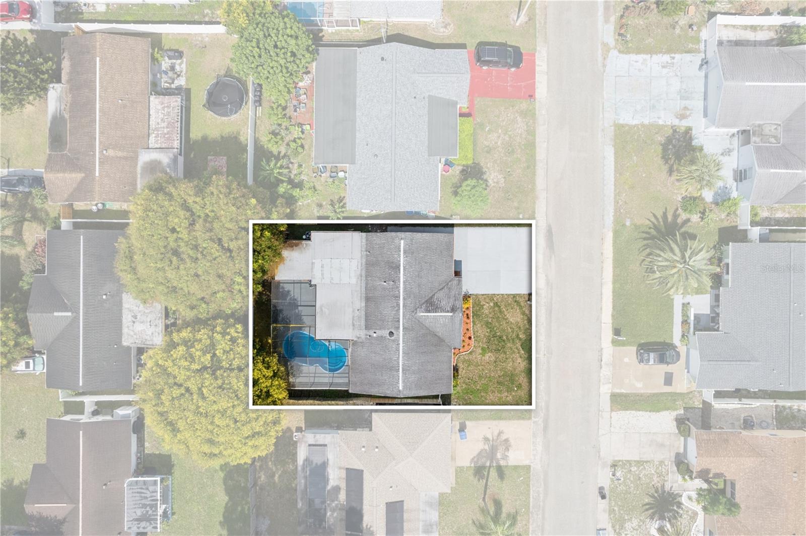 8811 LIDO LN