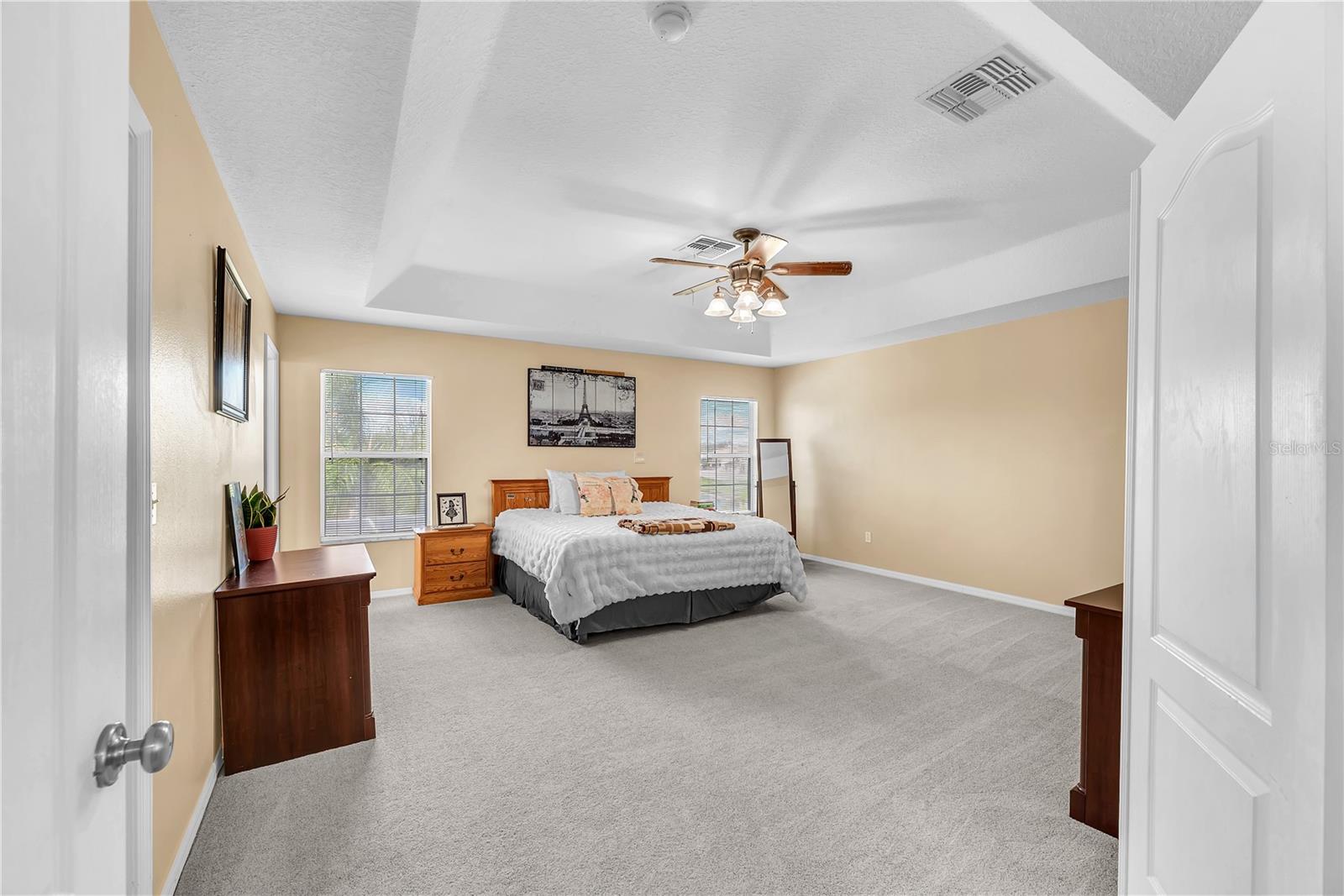 18801 SUNTERRA DR