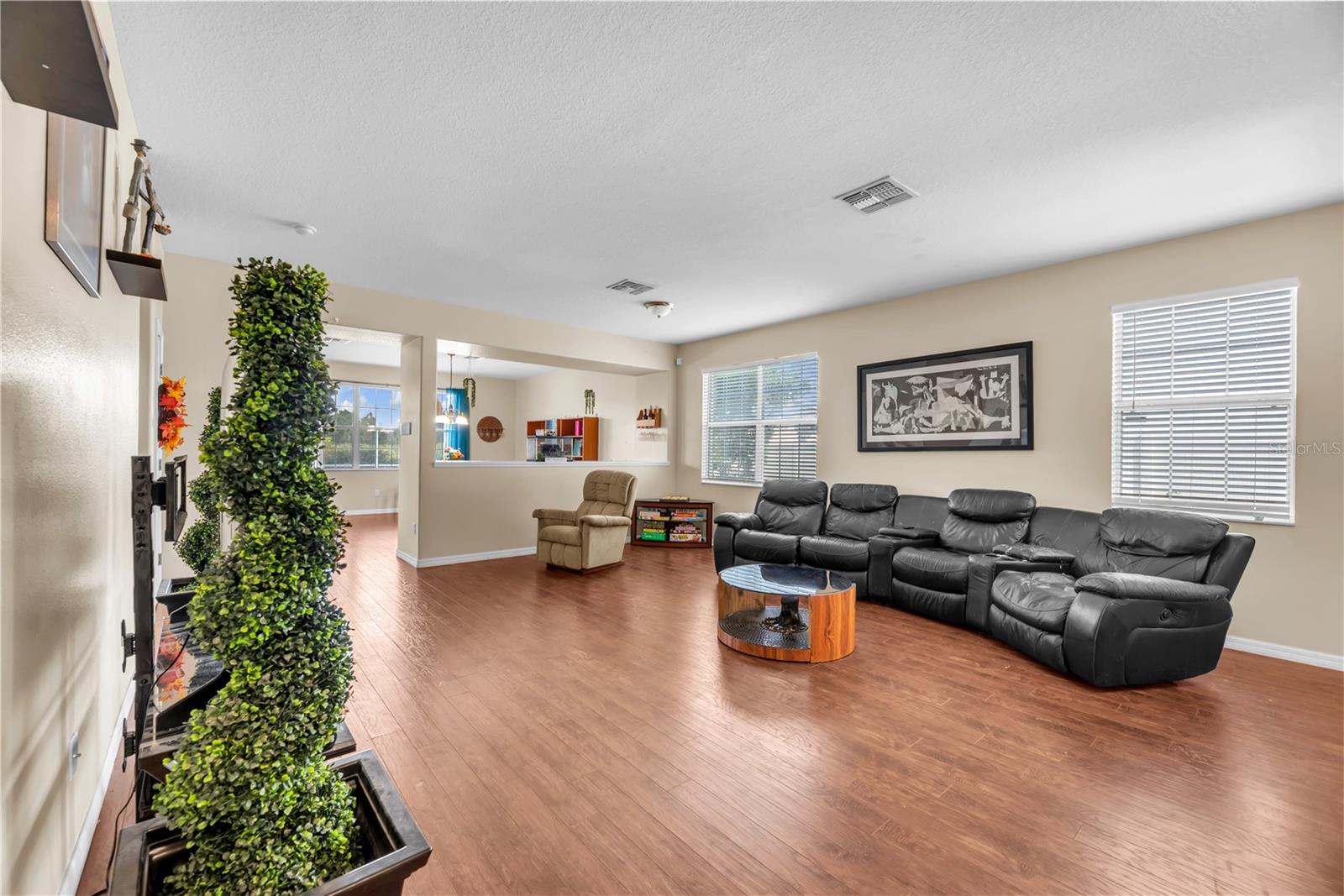 18801 SUNTERRA DR