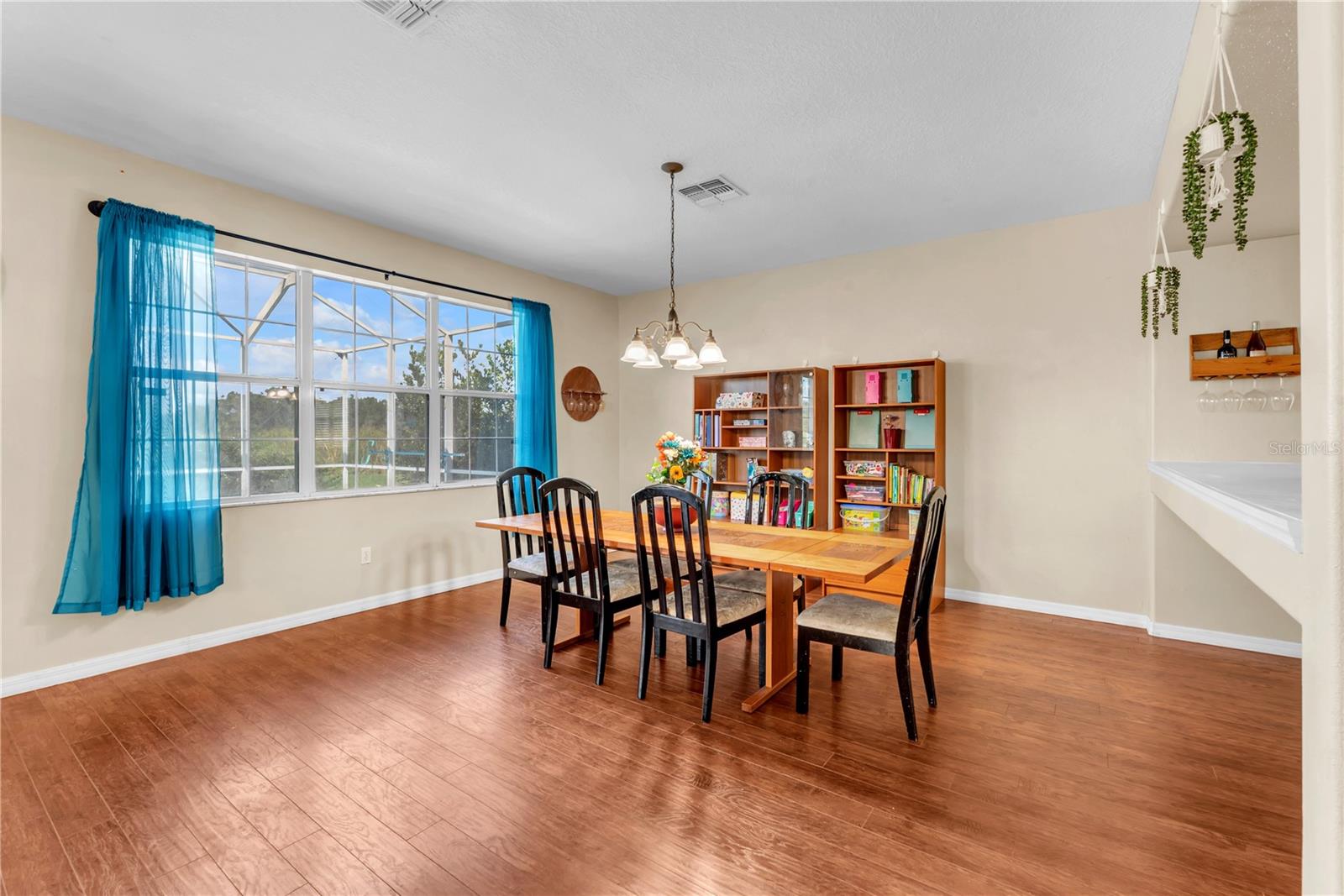18801 SUNTERRA DR