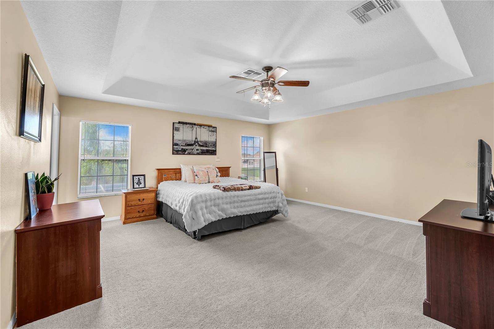 18801 SUNTERRA DR