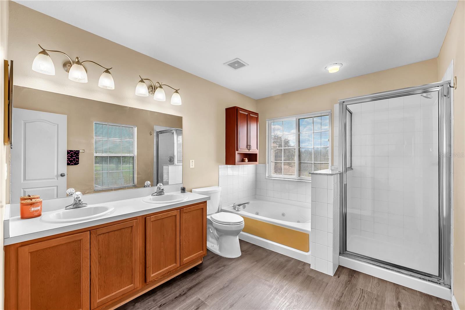 18801 SUNTERRA DR