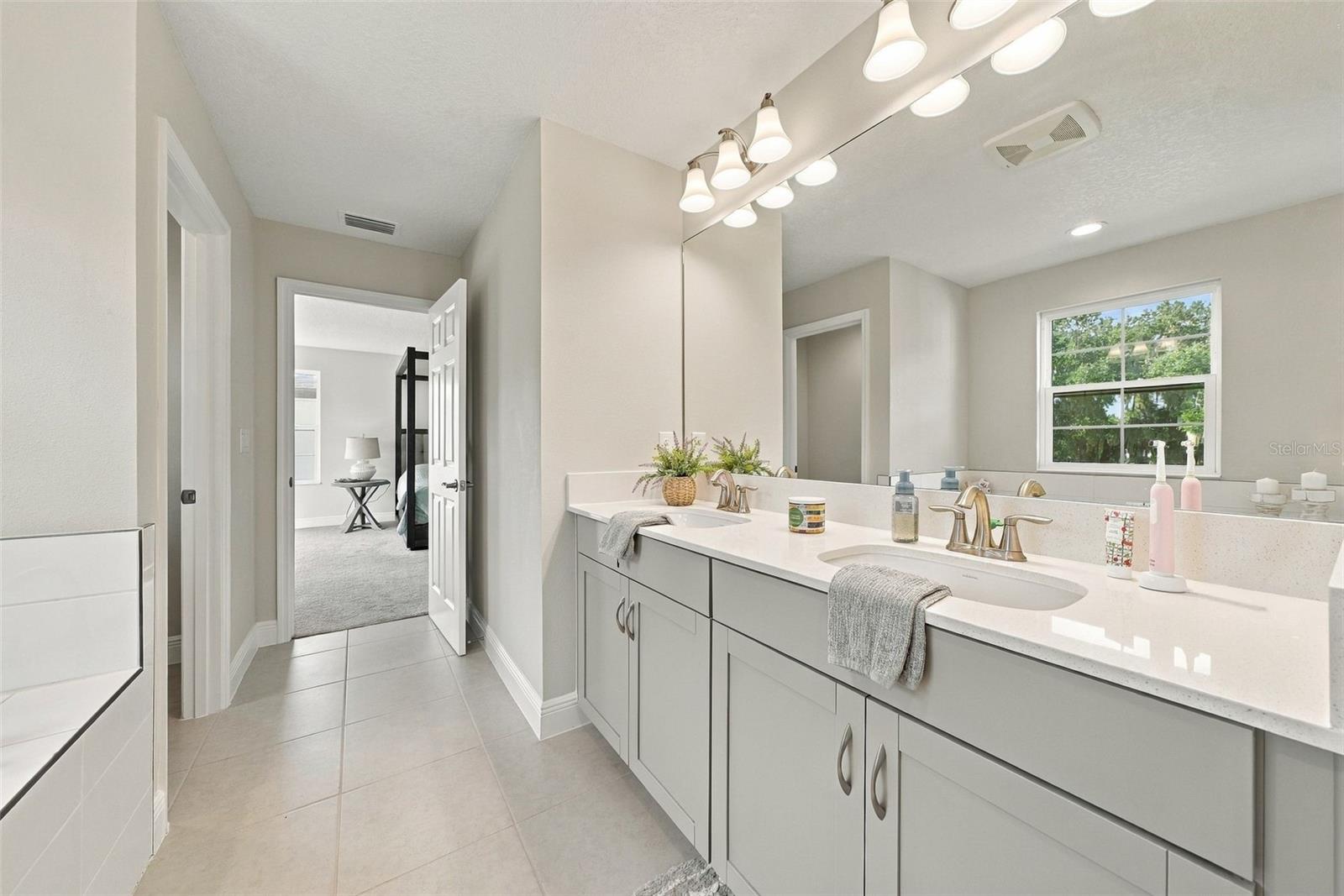 14733 GALLOP RUN DR