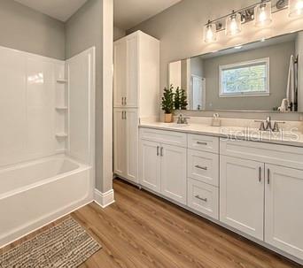 4312 LITHIA PINECREST RD
