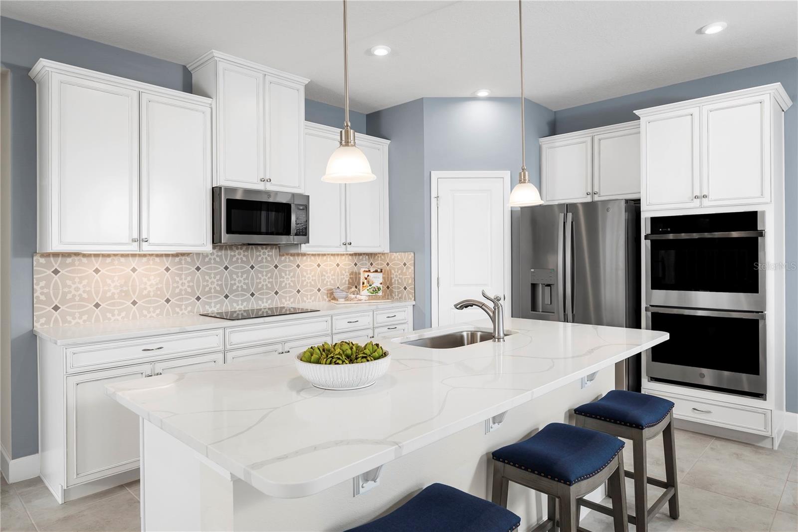 2486 WHITE LADYFISH RD