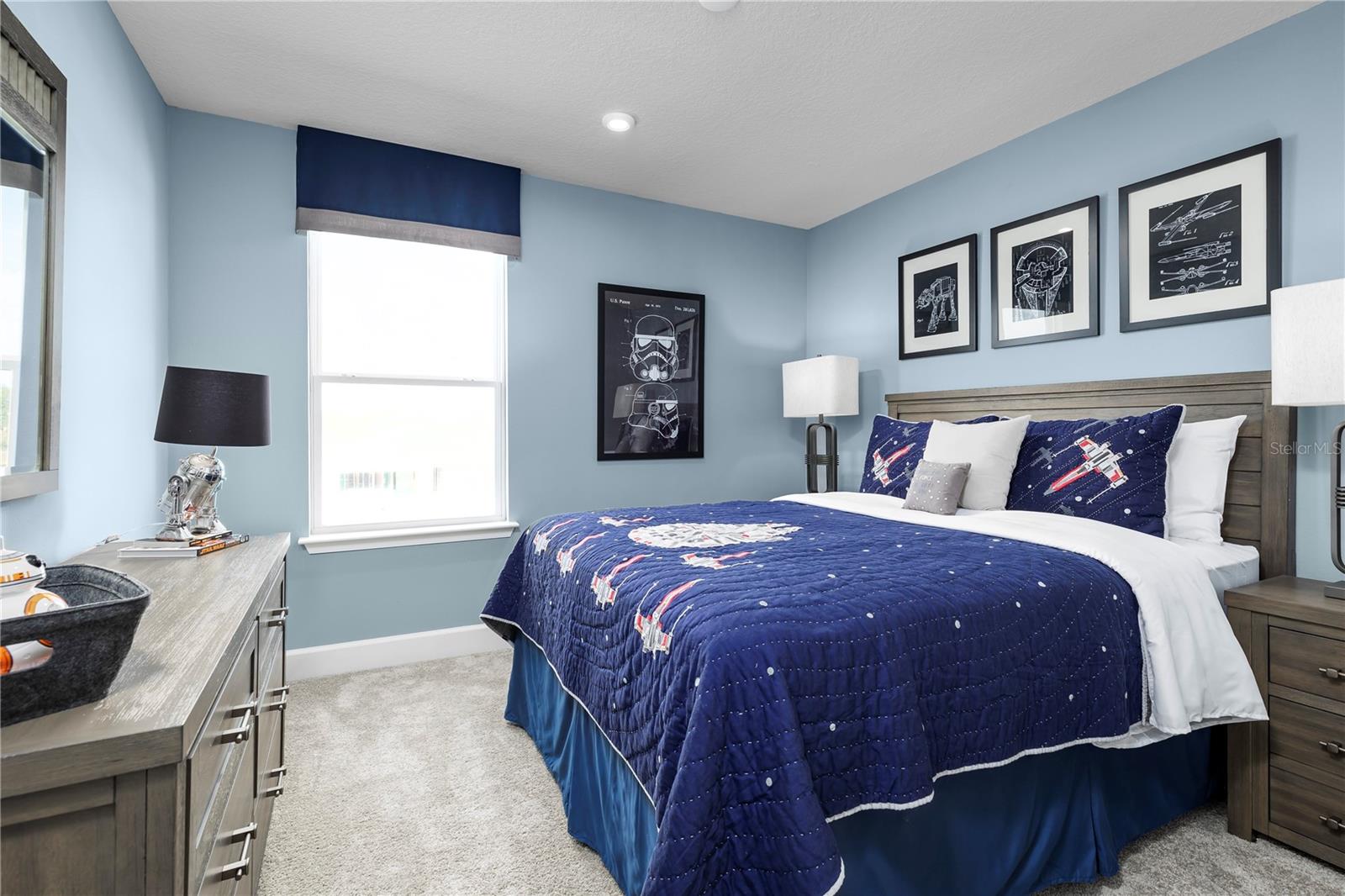 2486 WHITE LADYFISH RD