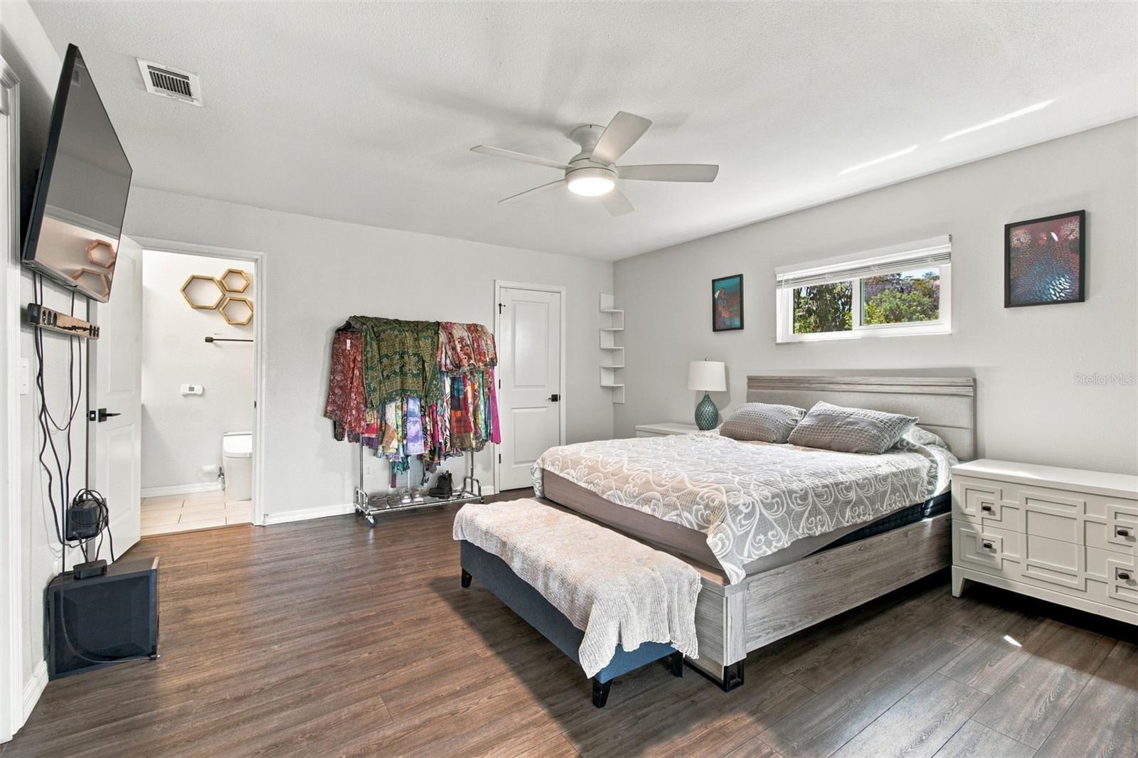 12527 LACEY DR