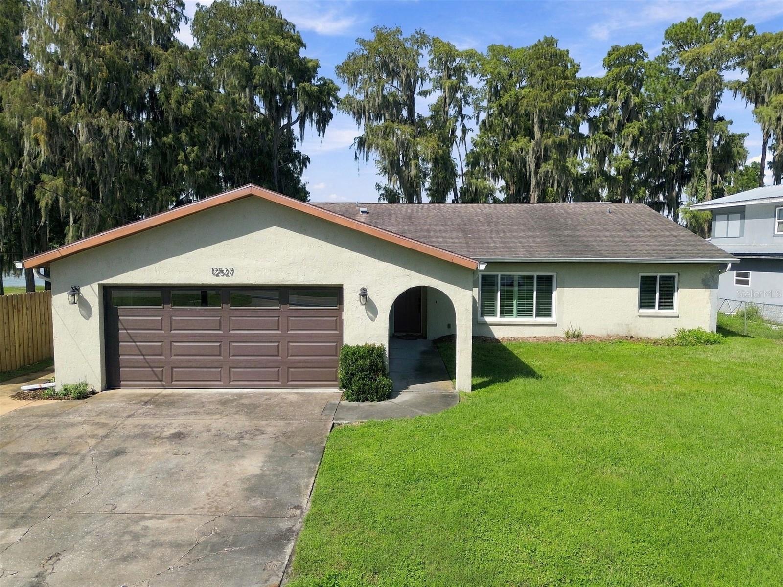 12527 LACEY DR