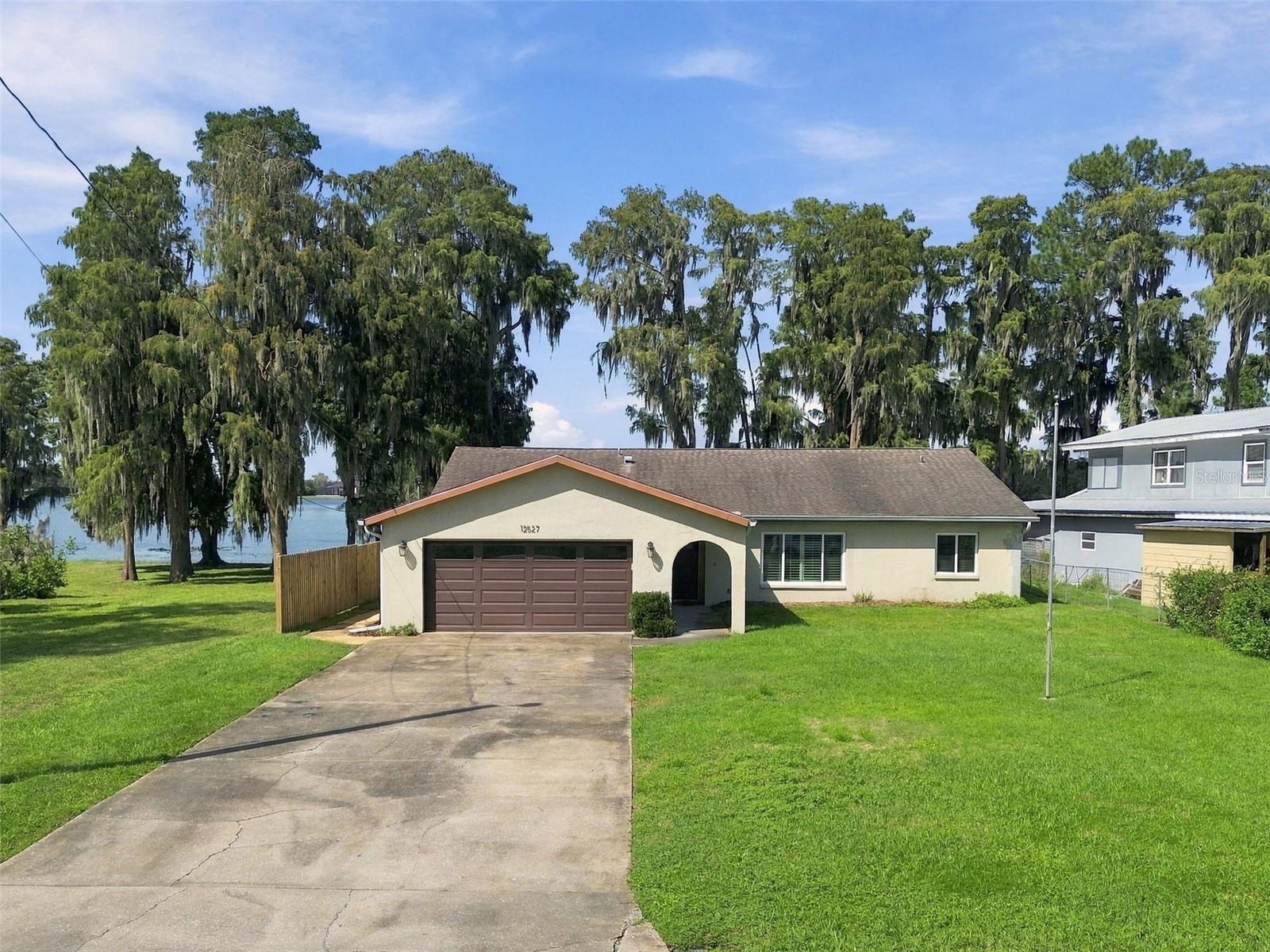 12527 LACEY DR