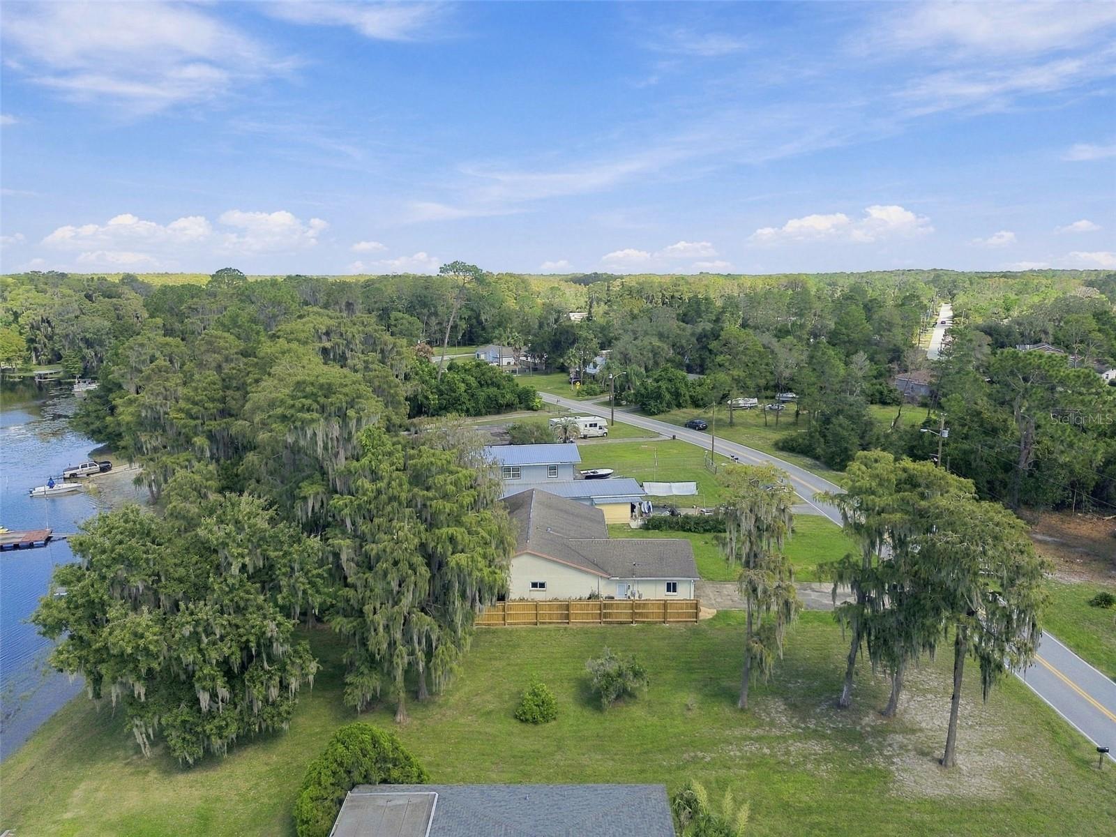 12527 LACEY DR