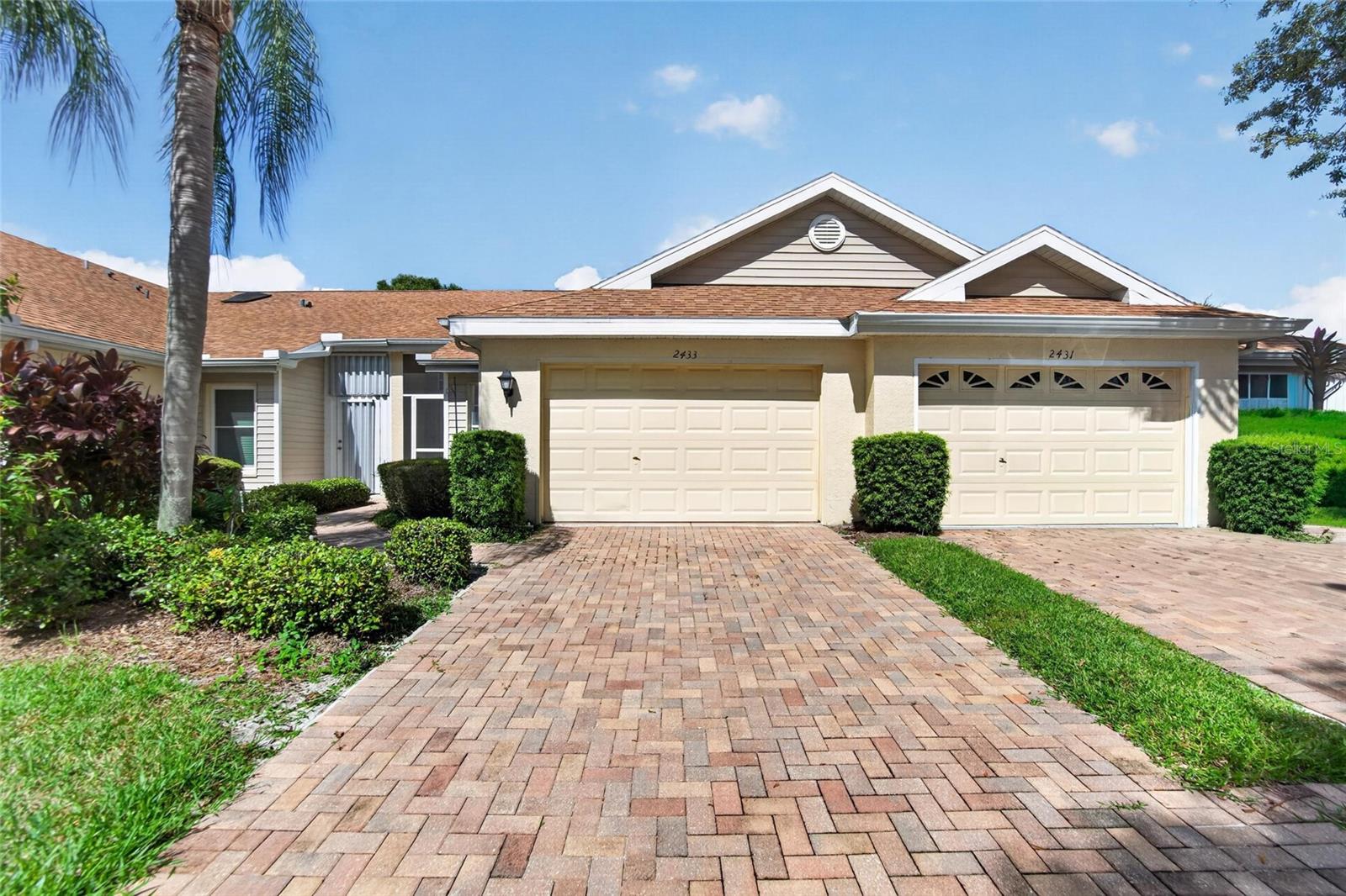 2433 NEW HAVEN CIR